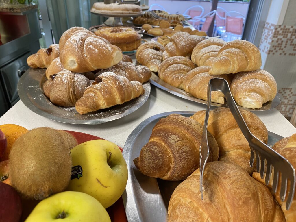 Colazione in hotel a Rimini Bed and Breakfast